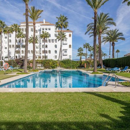 2261-Superb Apt On The Beach, On Duquesa Harbour Манільва Екстер'єр фото